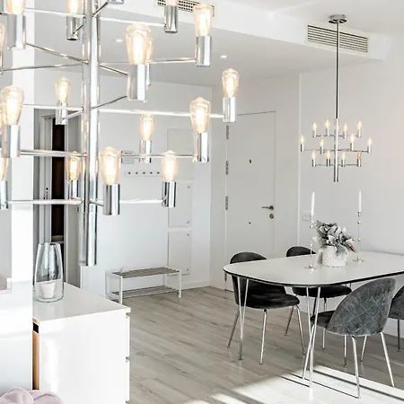 Ov5bb- Modern Family Flat, Lovely Views Apartmán *